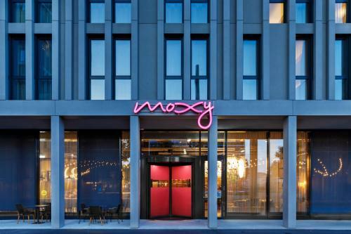Hotel Moxy Bern Expo