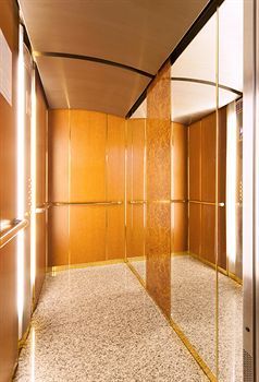 Alexanderplatz Hotel