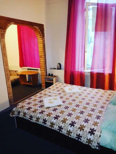 Hotel Sweet Dreams