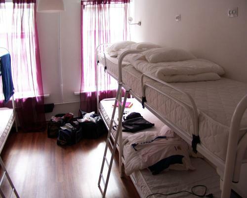 Online Hostel