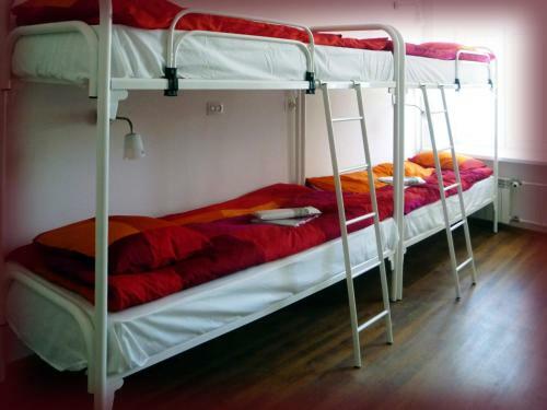 Online Hostel