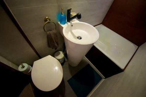 Homeboat-bateau H�tel