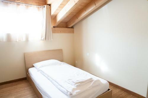 Apartamento Chesa Seraina Abitaziun Seraina 8 - Tabacco - Madulain