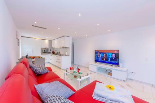 Red View Apartment