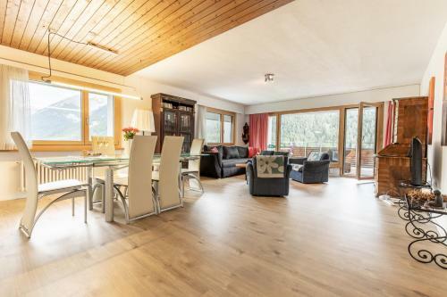 Apartamento Chasa Vista Lischana