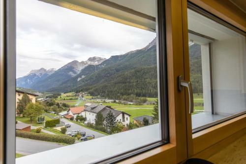 Apartamento Chasa Vista Lischana