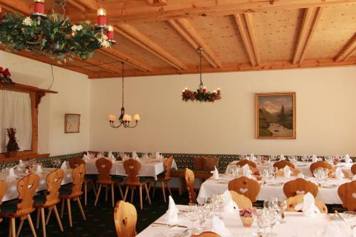 Hotel Sonne Fex Alpine Hideaway