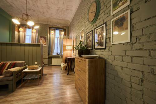 Mogol Apartments