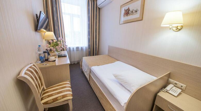 Bristol Hotel