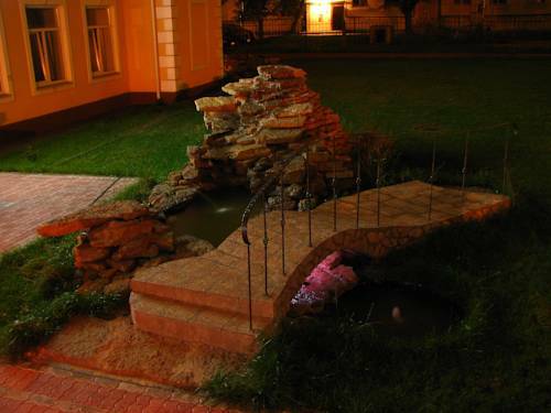 Elizar Hotel