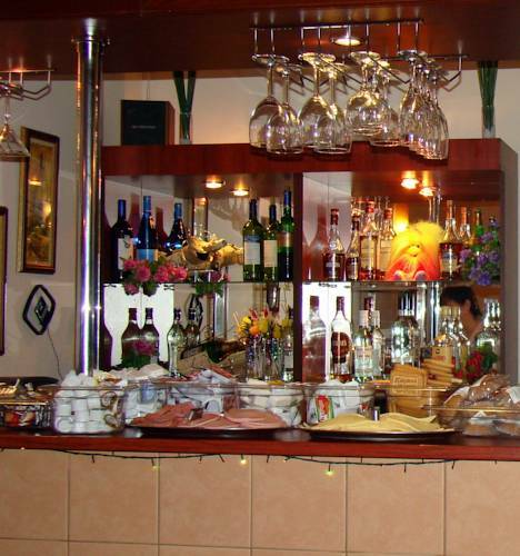 Elizar Hotel
