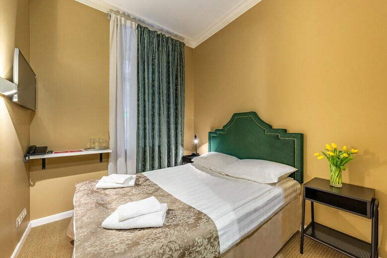 T-hotel