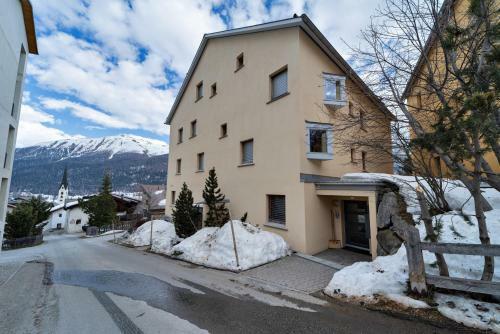 Apartamento Chesa Ladina - Zuoz