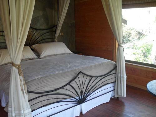 Peumayen Lodge & Termas