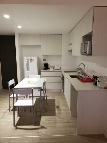 The Flat Apartments & Suites