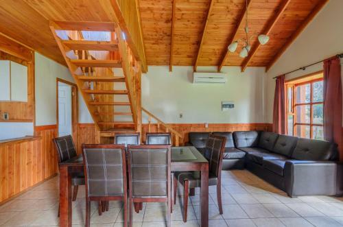 Lodge Caba�as Antulaf