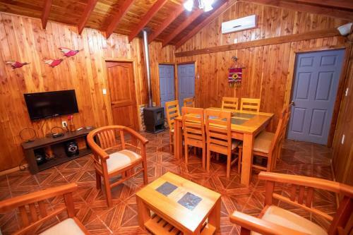 Lodge Caba�as Antulaf