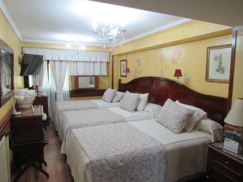 Hotel Ciudad De Vitoria