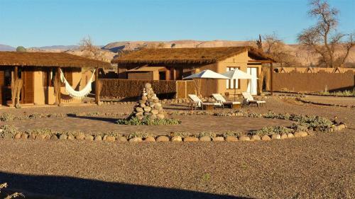 Hostal Apacheta Atacama Desert Lodge