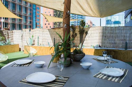 Apartamento The Lounge - 3br W/ Terrace, Wifi, Shopping