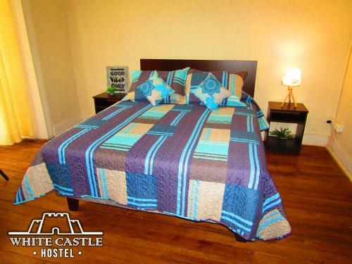 Hostal White Castle Hostel