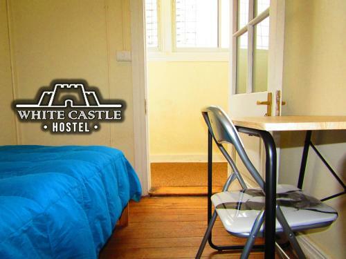 Hostal White Castle Hostel