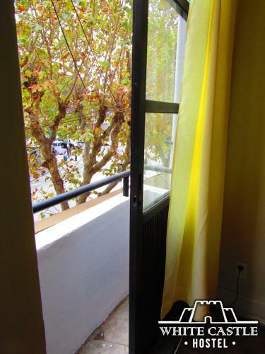 Hostal White Castle Hostel