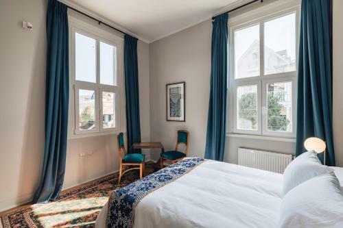 Casablu Hotel