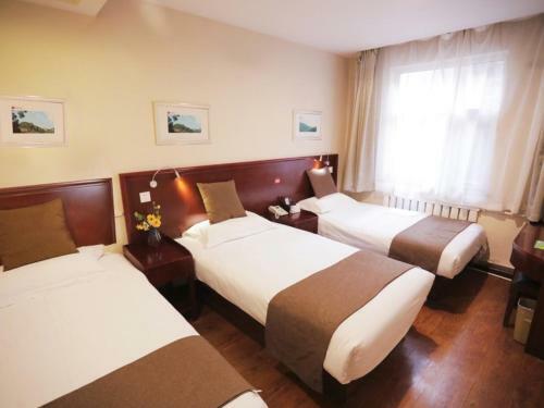 Shell Baoding Dongfeng Middle Road Kailian Hotel