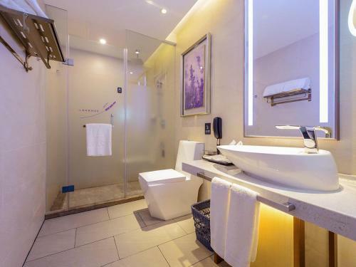 Lavande Hotel Anshun Center
