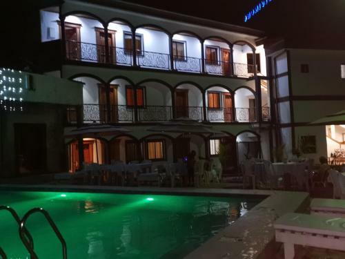 Hotel H�tel Edivince An Resort