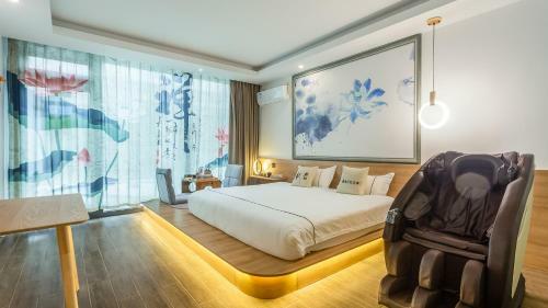 Floral Hotel Xianju Chanting Great Wall Branch