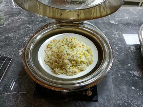 Baoying Jinling Hotel