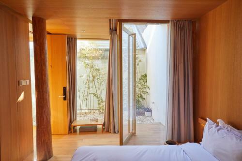 Layering Courtyard Hotel Qianmen