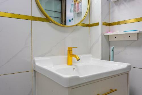 Sunshine City View Apartment