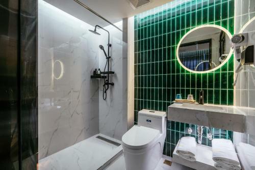 Poshpacker�chengdu Local Tea Hostel