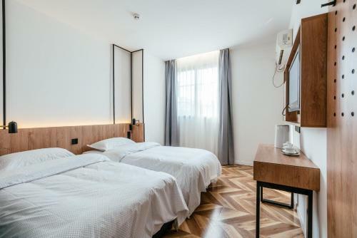 Poshpacker�chengdu Local Tea Hostel