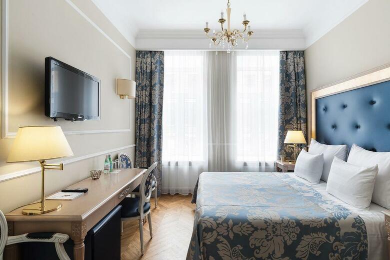 Demetra Art Hotel
