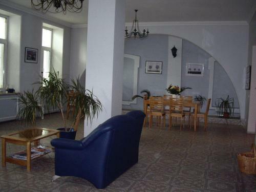 Randhouse Morskaya B&B