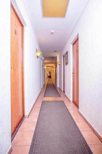 Galakt Hotel