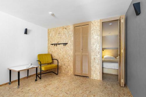 Hotel Vertical