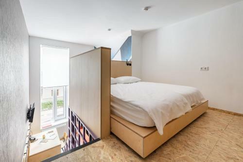 Hotel Vertical