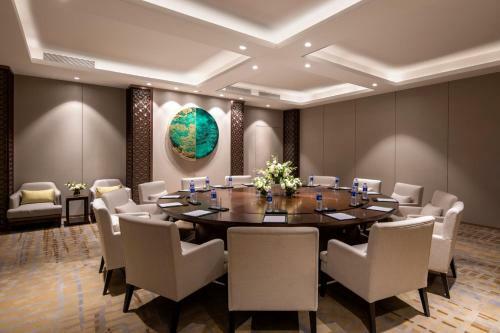 Holiday Inn Chengde Park View, An Ihg Hotel