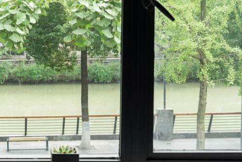 Moonlight Hotel