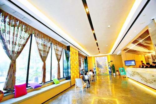 Atour Hotel Chengdu Wuhou Temple