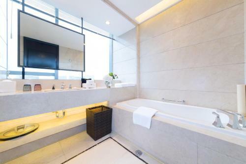 Cheng Du Da Ding Century Plaza Hotel