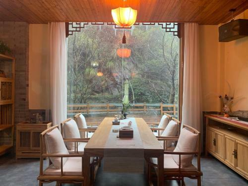Posada Julongxuan