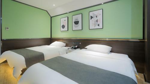 Vyluk Hotel Chongqing Jiefangbei Center Branch