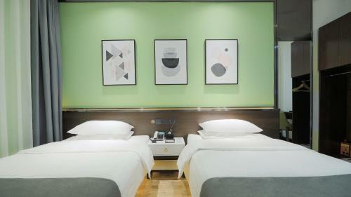 Vyluk Hotel Chongqing Jiefangbei Center Branch
