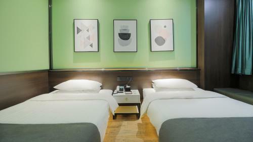 Vyluk Hotel Chongqing Jiefangbei Center Branch